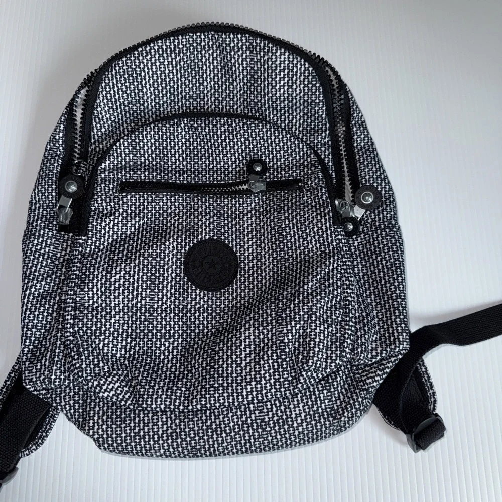 Kipling Women's Seoul 13
